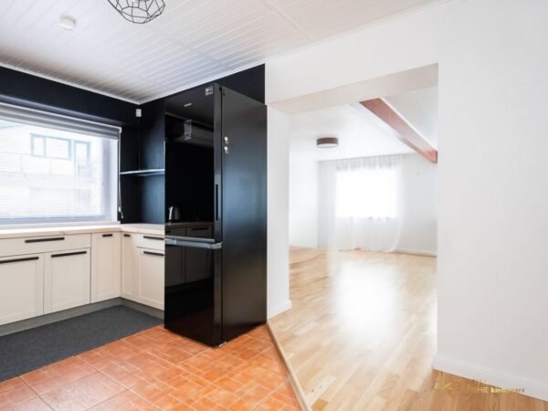 Harju maakond, Viimsi vald, Randvere küla, Silva tee 1